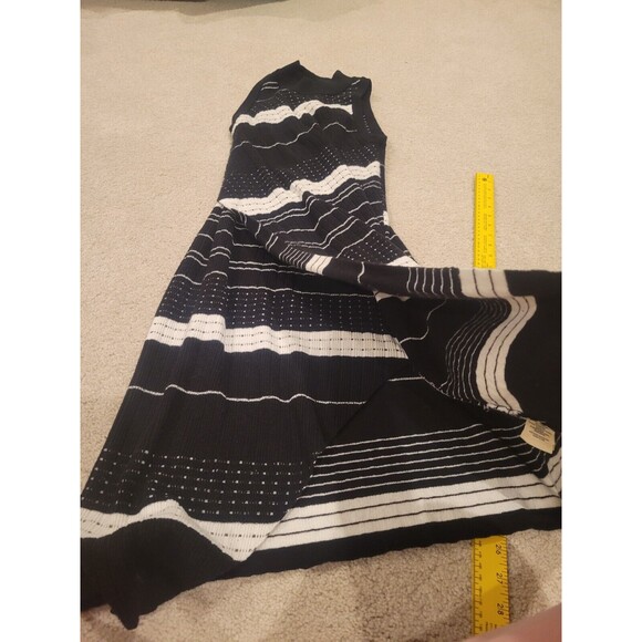 Moth Anthropologie Women Velda Mock Neck Sweater Dress Black Knee Length medium - Picture 4 of 10